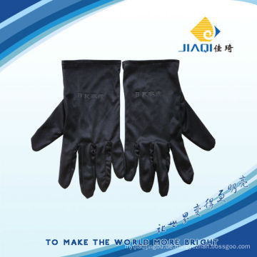 Herstellung von Handschuhen